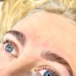 Lash lift ved Fiiint - Skønhed i Mårslet, nær Aarhus